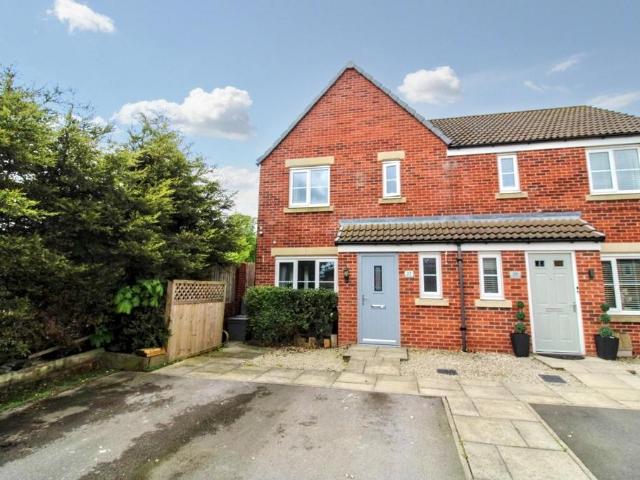 House for sale in Royston, South Yorkshire