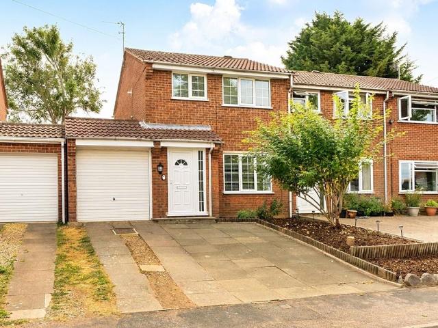 House for sale in Stanford On Avon, Leicestershire