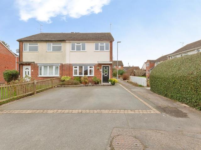 House for sale in Stanford On Avon, Leicestershire