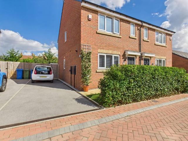 House for sale in Leconfield