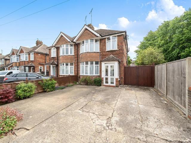 House for sale in Dunstable, Bedfordshire