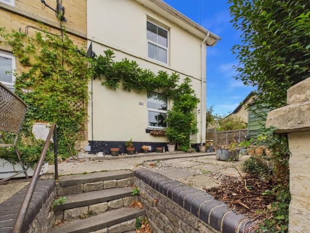 House for sale in Calne