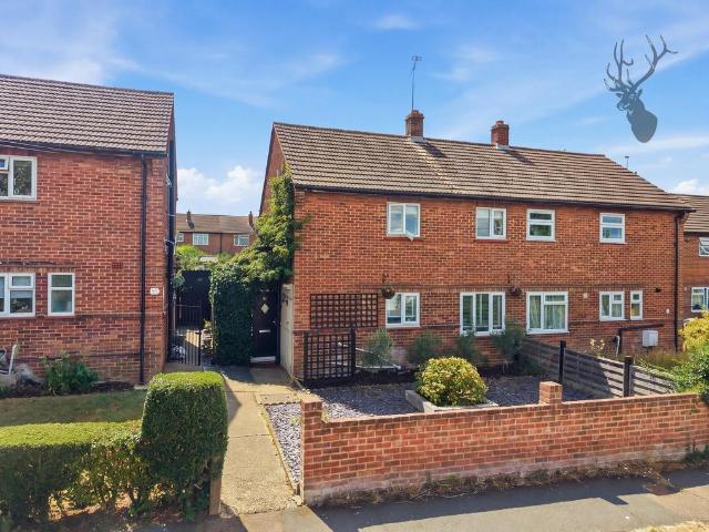 House for sale in Ongar, Epping