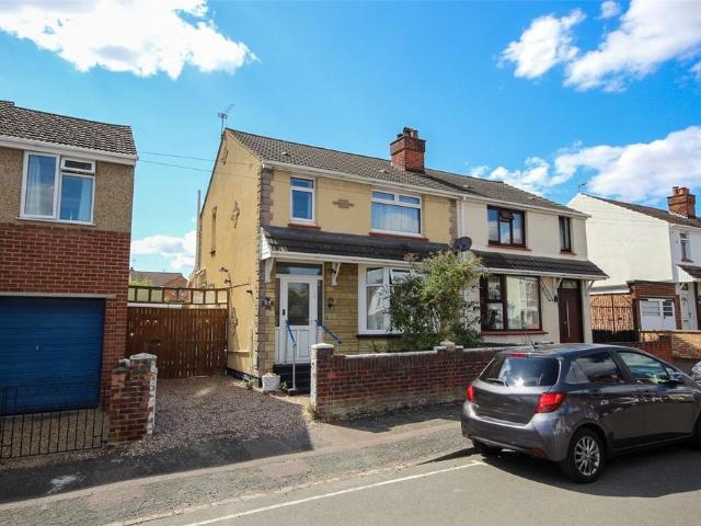 House for sale in Bedford