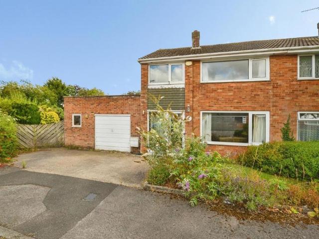 House for sale in Sunningdale, Egglescliffe