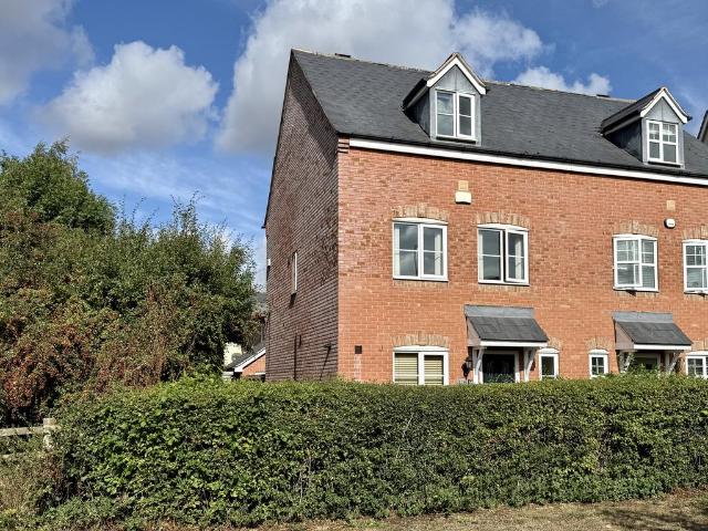 House for sale in Stratford-upon-Avon, Stratford-on-Avon