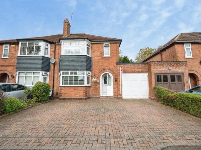House for sale in Charlemont, West Bromwich