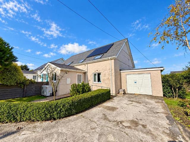 House for sale in Llanengan, Mynytho
