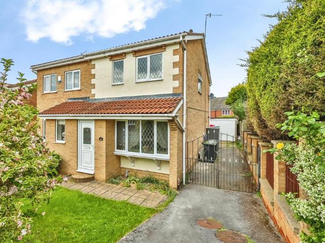 House for sale in Attenborough, East Midlands