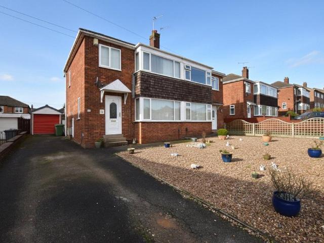 House for sale in Shaw Lane, Yeadon