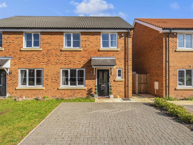 House for sale in Acle, Crostwick