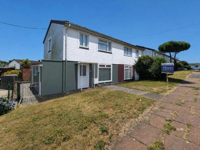 House for sale in Milford Haven, Pembrokeshire