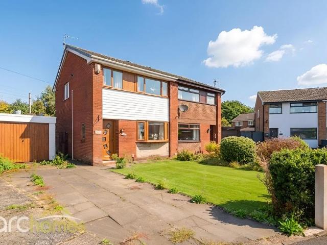 House for sale in Bamfurlong, Wigan