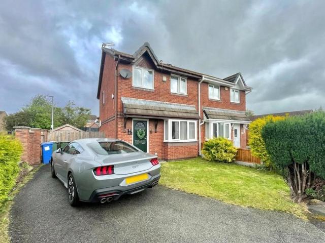 House for sale in Shell Green, Widnes