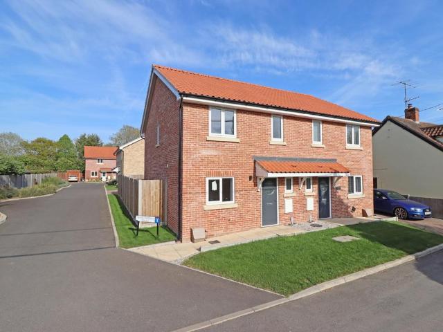 House for sale in Bentley, Chelmondiston