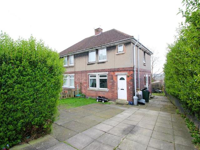 House for sale in Lower Wyke, West Yorkshire