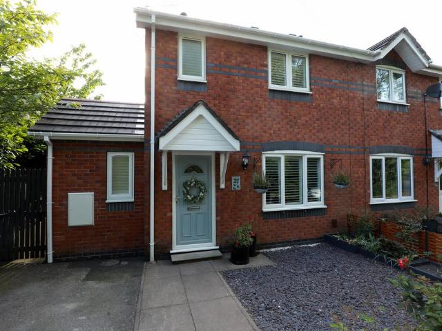 House for sale in Castle, Leftwich