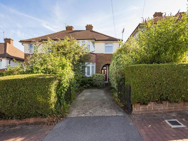 House for sale in Sandown Park, Kent