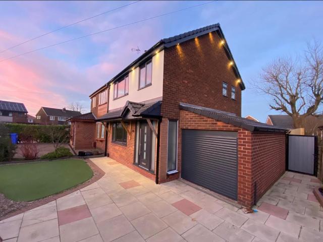 House for sale in Greenheys, Greater Manchester