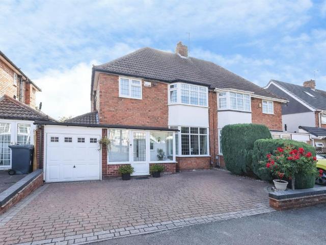 House for sale in Castle Bromwich, West Midlands