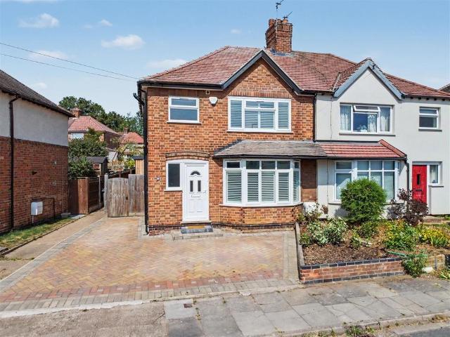 House for sale in Attenborough, East Midlands