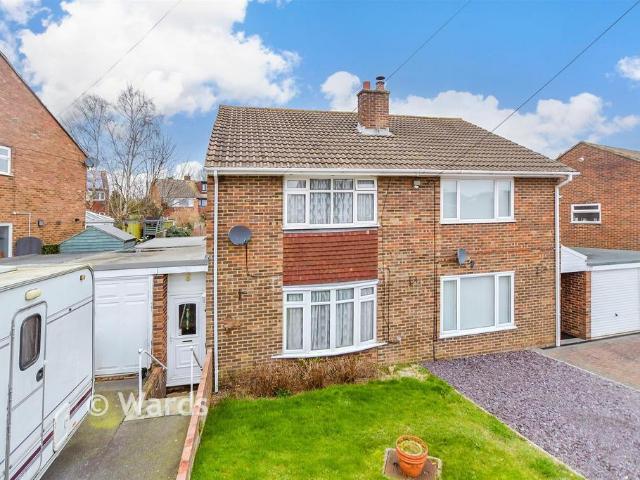 House for sale in Elvington, Ash