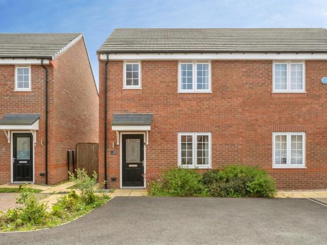 House for sale in Hatfield, South Yorkshire