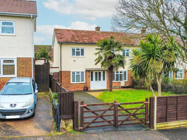 House for sale in Holway, Rumwell