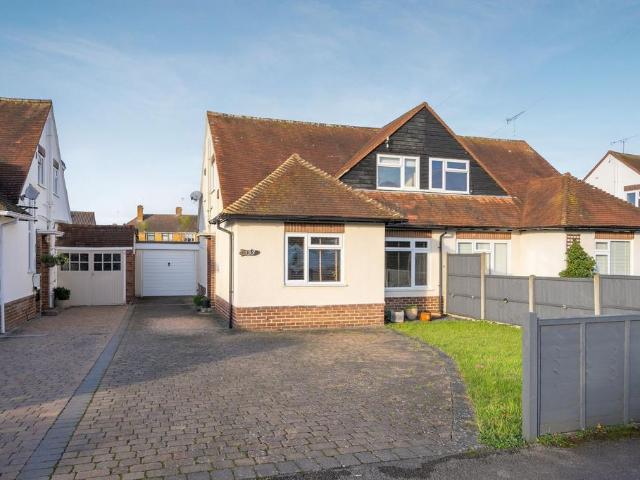 House for sale in Clewer Village, Windsor