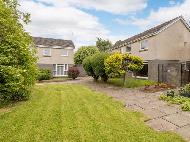 House for sale in East Craigs, Scotland