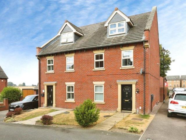 House for sale in Bramley, South Yorkshire