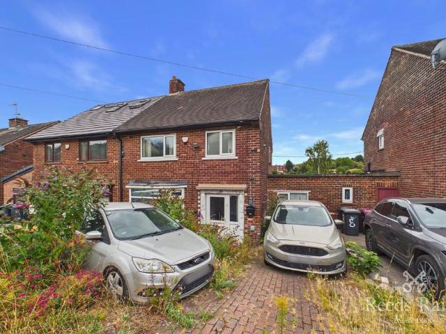 House for sale in Clifton, South Yorkshire