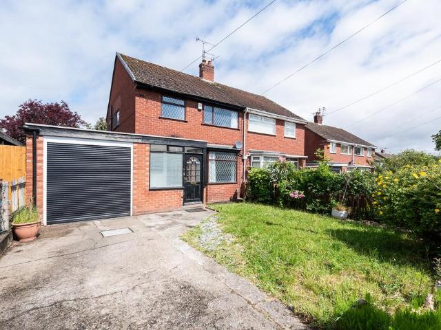 House for sale in Overchurch Hill, Moreton