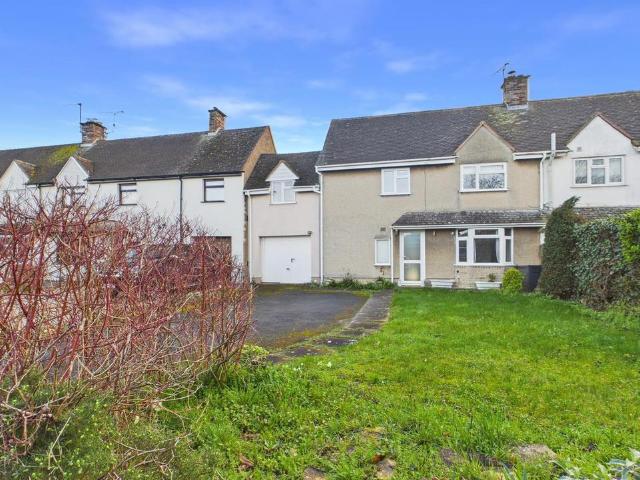 House for sale in Crookhill, Worcestershire