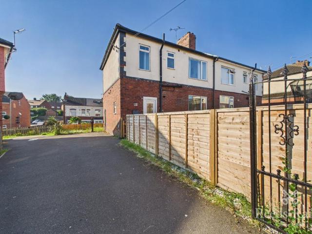 House for sale in Hemsworth, West Yorkshire