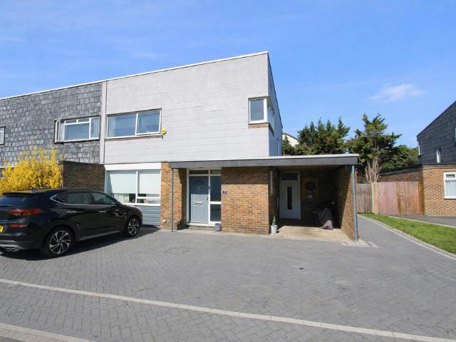 House for sale in Hackbridge, Greater London