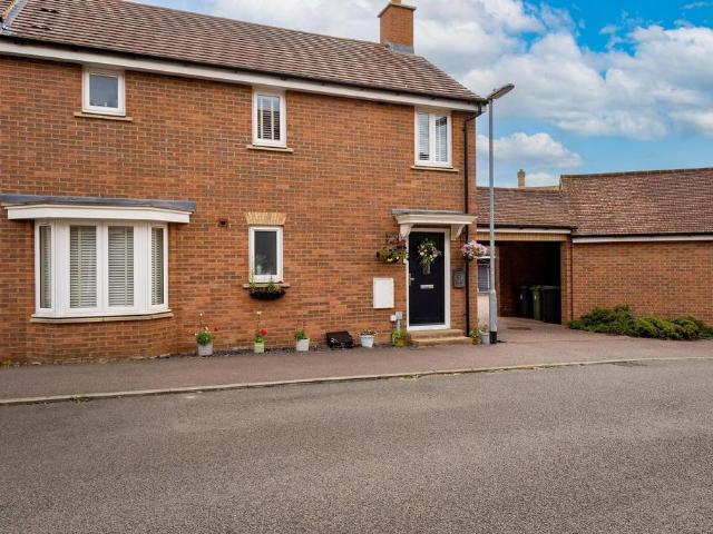 House for sale in Stotfold, Bedfordshire