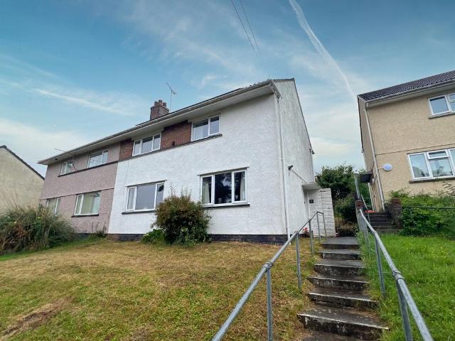 House for sale in Cefn Glas, Wales