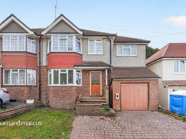 House for sale in Selsdon, Greater London