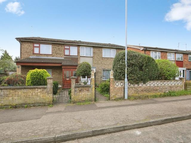 House for sale in Peterborough