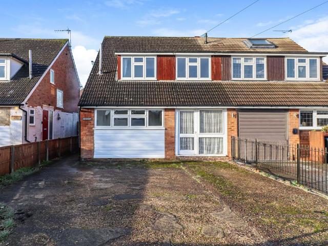 House for sale in Pouchen End, Hertfordshire