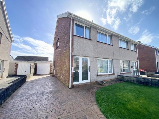 House for sale in Pant Lasau, Nangreaves