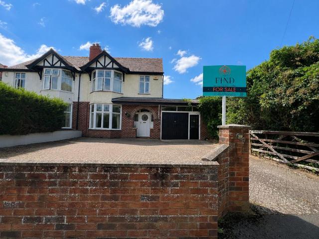 House for sale in Wotton Pitch, Gloucester