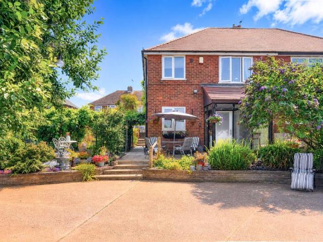 House for sale in East Midlands