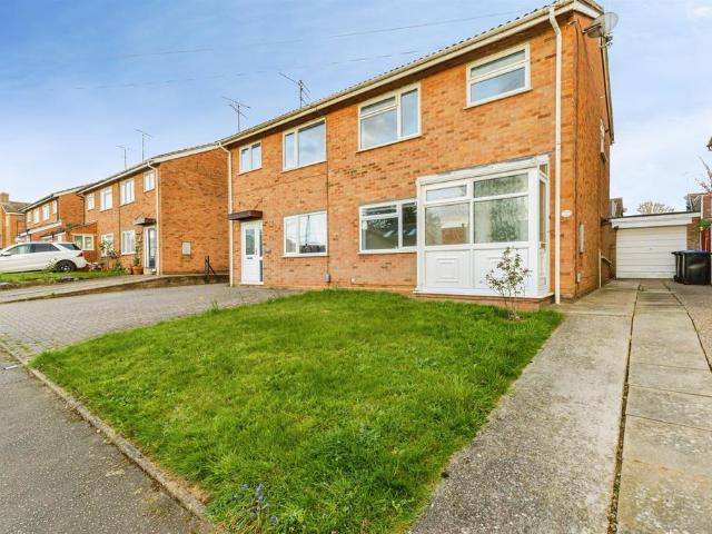House for sale in Spring Park, Kingsthorpe