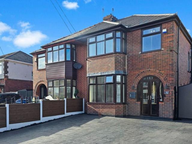 House for sale in Parr Bridge, Wigan