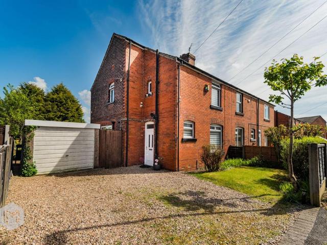 House for sale in Bradshaw, Lee Bank