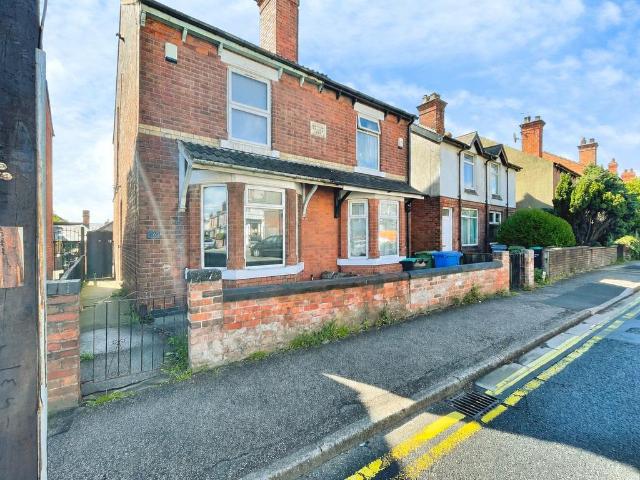 House for sale in Potters Corner, East Midlands