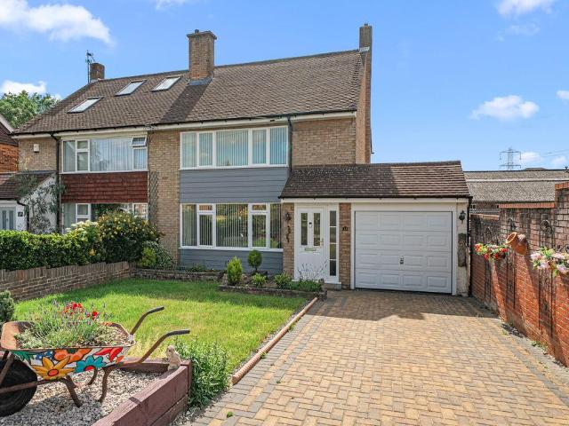 House for sale in Row Town, Surrey