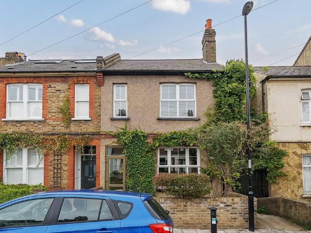 House for sale in London Borough of Lewisham, Greater London
